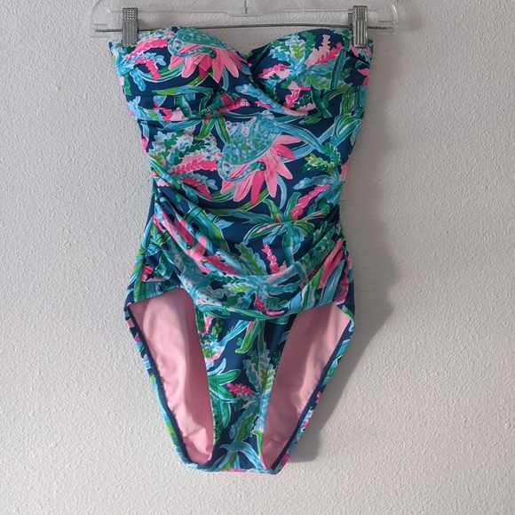 {Lilly Pulitzer} Brand New Flamenco One Piece - Picture 4 of 8